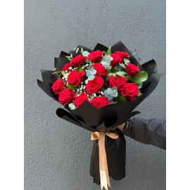 15 GÜL BUKETİ 15 GÜL BUKETİ
